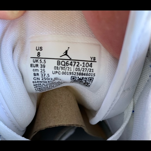 Jordan 1 Mid ❌SOLD🎁 - Picture 9 of 10